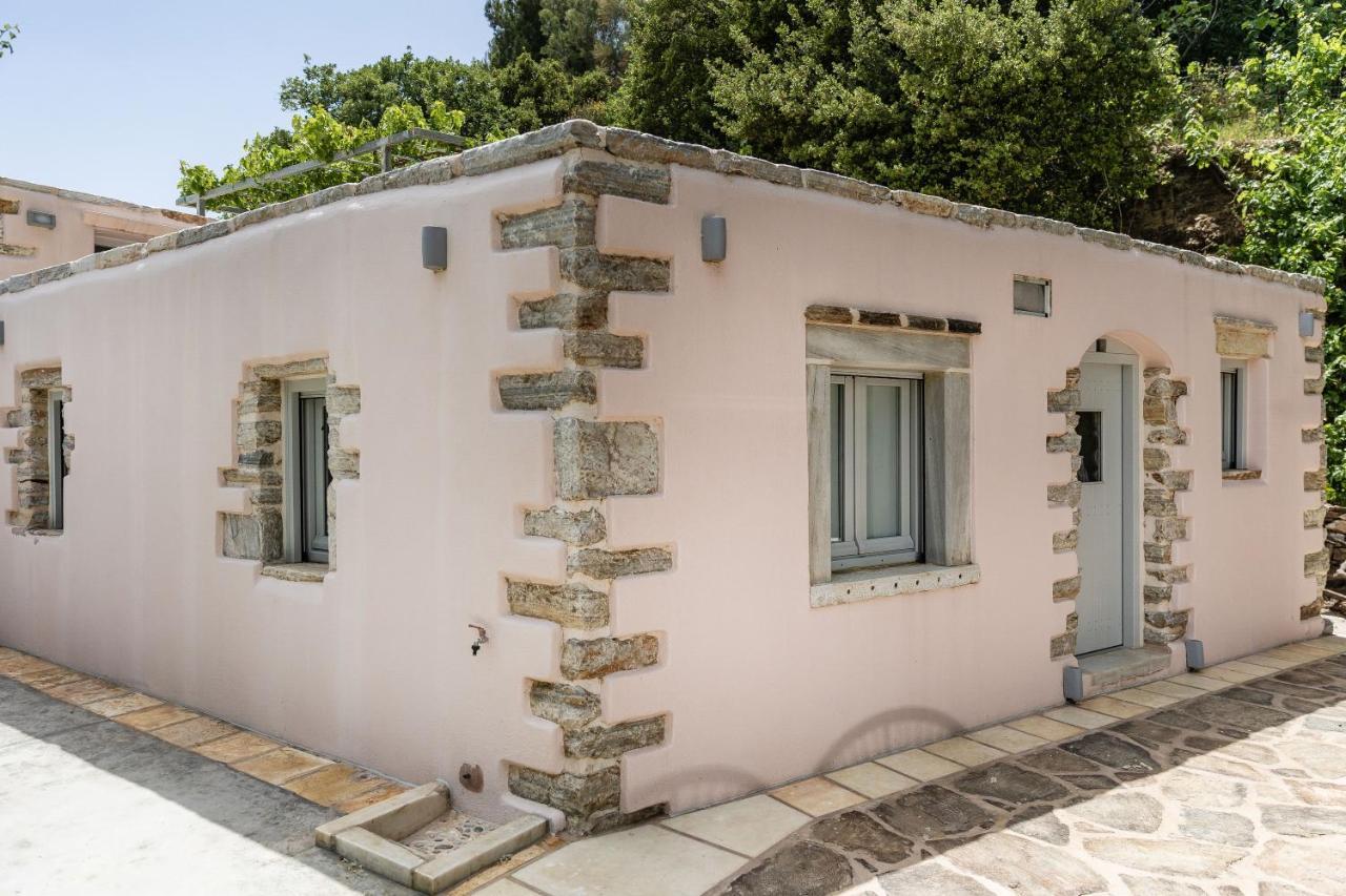 Serenity Village Apérathos Exterior photo